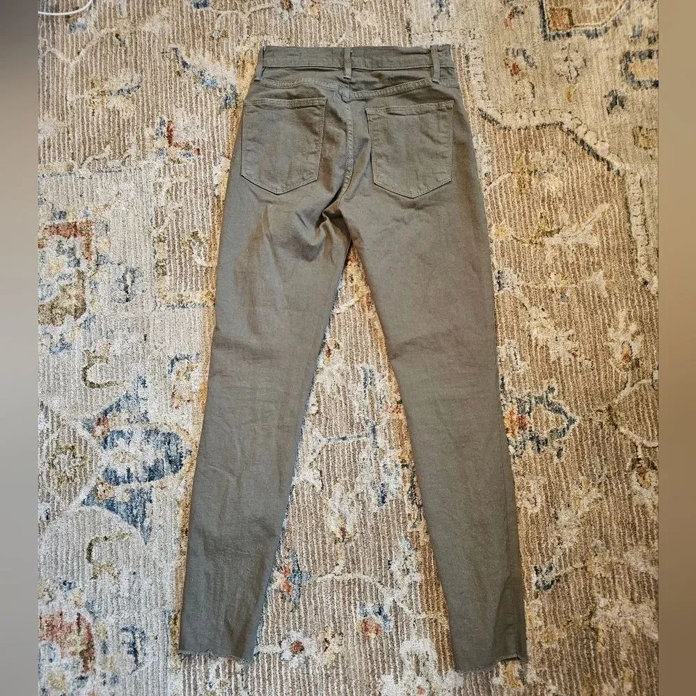 Frame denim, Le high skinny, olive green  sz 26 with 28" inseam